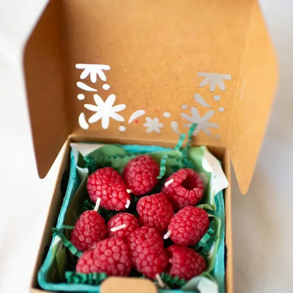 Beeswax Raspberry Birthday - 10 count
