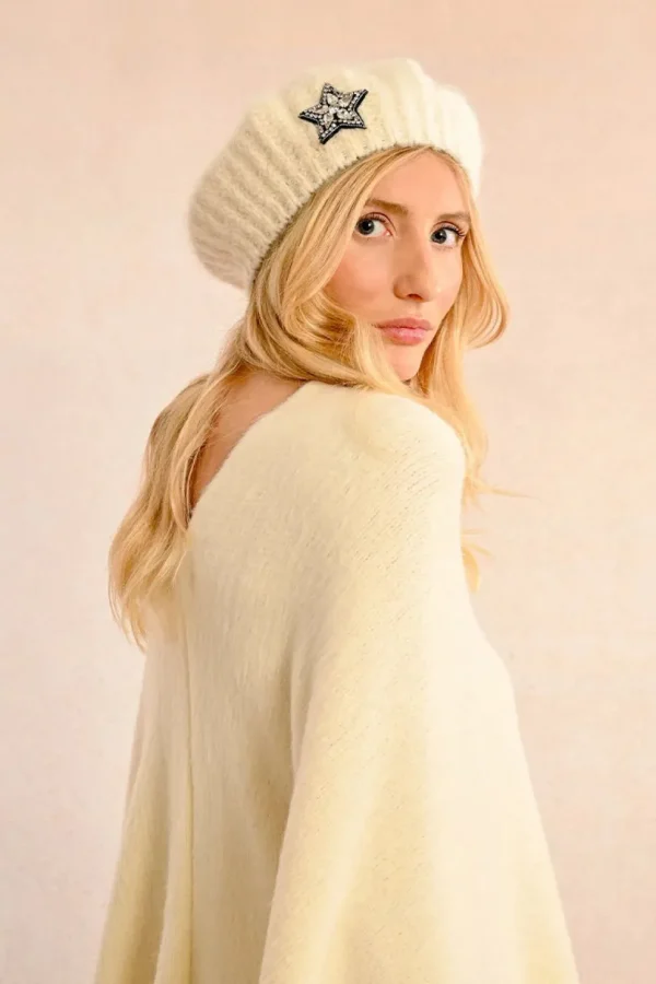 Beret with Star - Off White