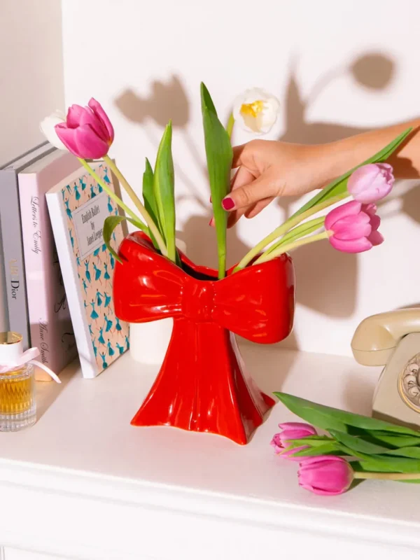 Bow Vase