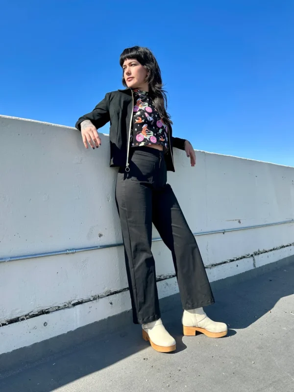 Casual Bell Black
