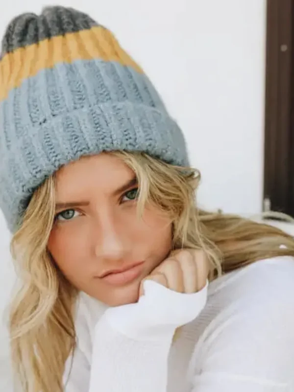 Cozy Color Block Wool Beanie - Blue/Mustard