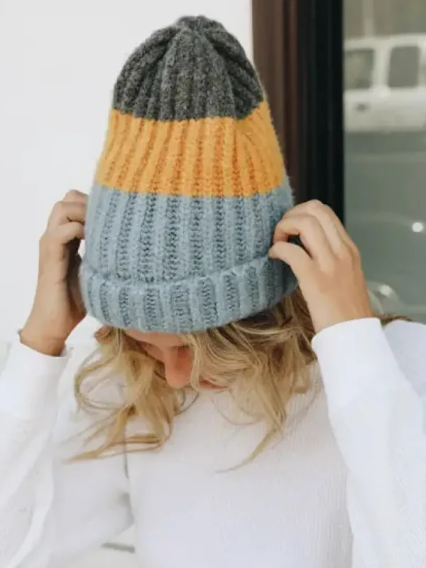 Cozy Color Block Wool Beanie - Blue/Mustard