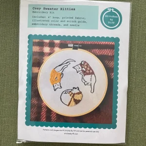 Cozy Sweater Kitties Craft Diy Embroidery Kit
