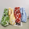 Daisy Shopping Knit Totebag (several colors)