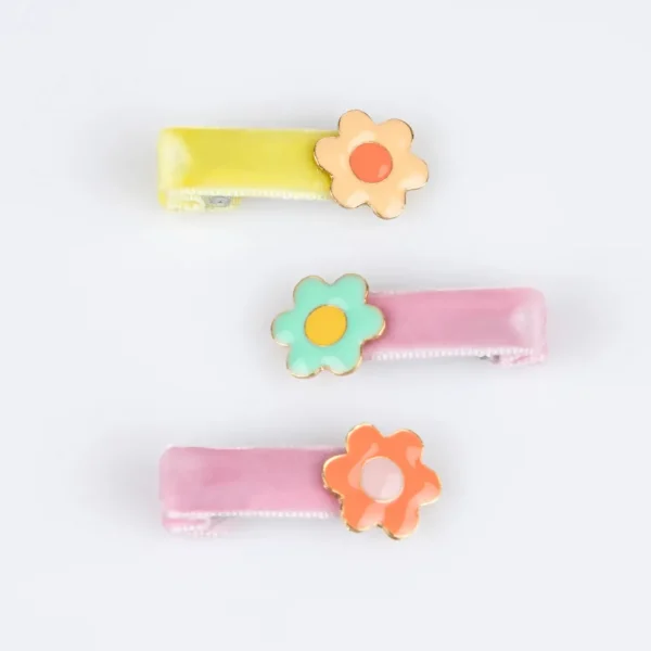Enamel Daisy Hair Clips (x 6)
