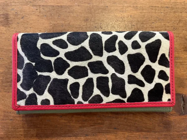 Esme Animal Print · Wallet