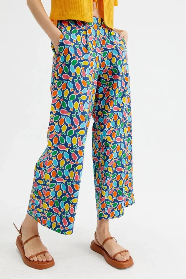 Fish Print Wide-Leg Cropped Trousers