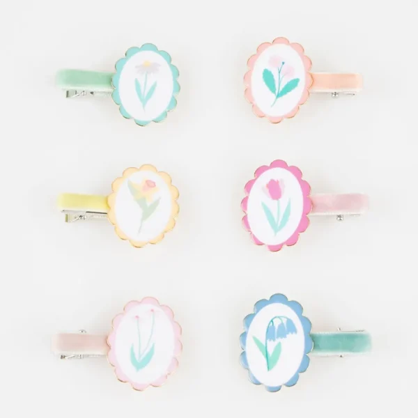 Flower Cameo Hair Clips (x6)