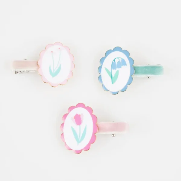 Flower Cameo Hair Clips (x6)