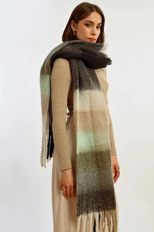 Fringed Check Scarf - Black/Mint