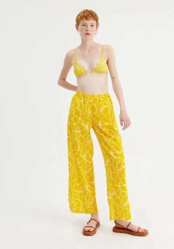 Fruit Print Mid-Rise Trousers