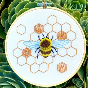 Fuzzy BumbleBee Craft Diy Embroidery Kit