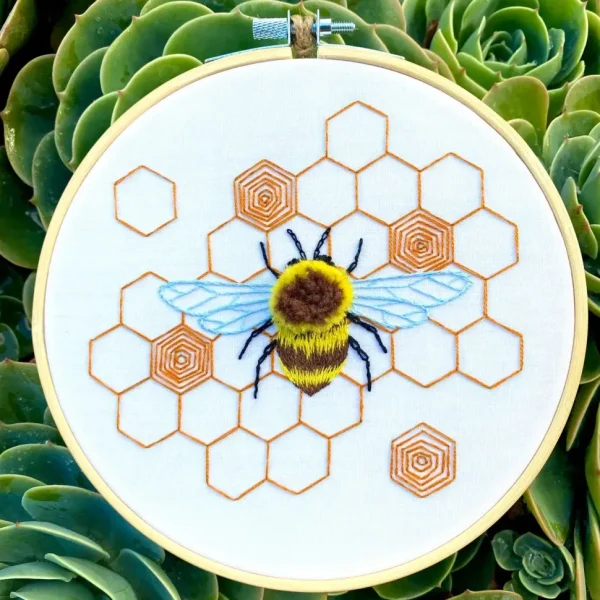 Fuzzy BumbleBee Craft Diy Embroidery Kit