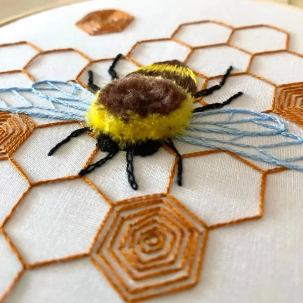 Fuzzy BumbleBee Craft Diy Embroidery Kit