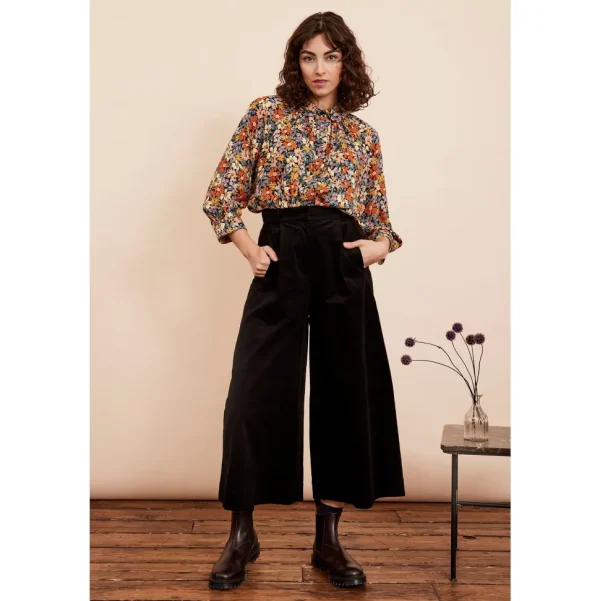 Gwen Blouse - Garden Floral