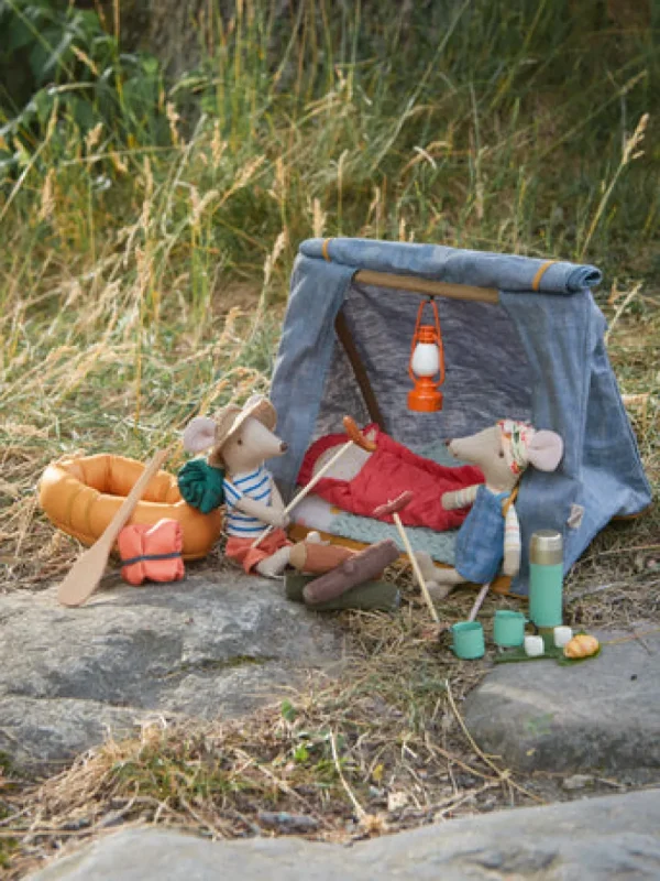 Happy Camper Tent