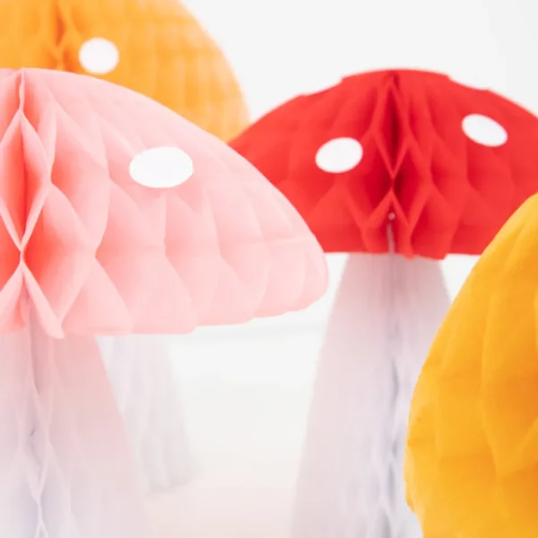 Honeycomb Mushroom Decorations (x 10)