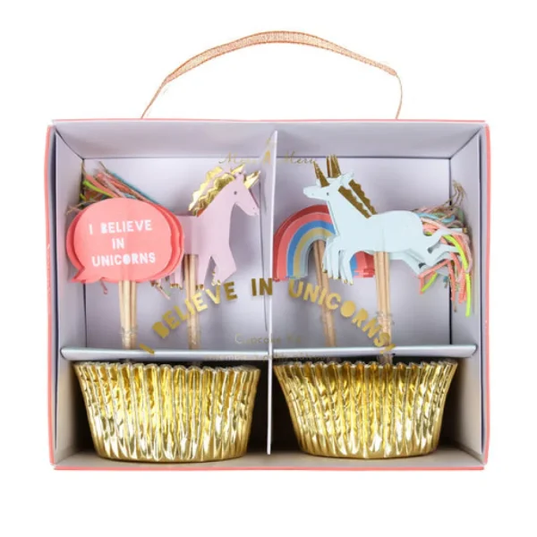 I Believe In Unicorns Cupcake Kit