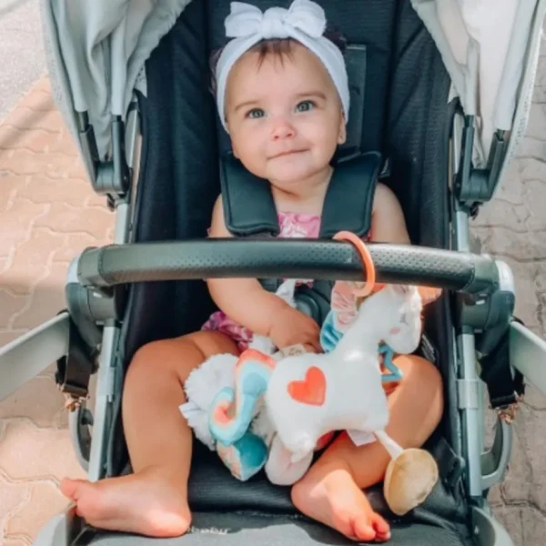 Itzy Friends Link & Love™ Activity Plush with Teether Toy - Unicorn