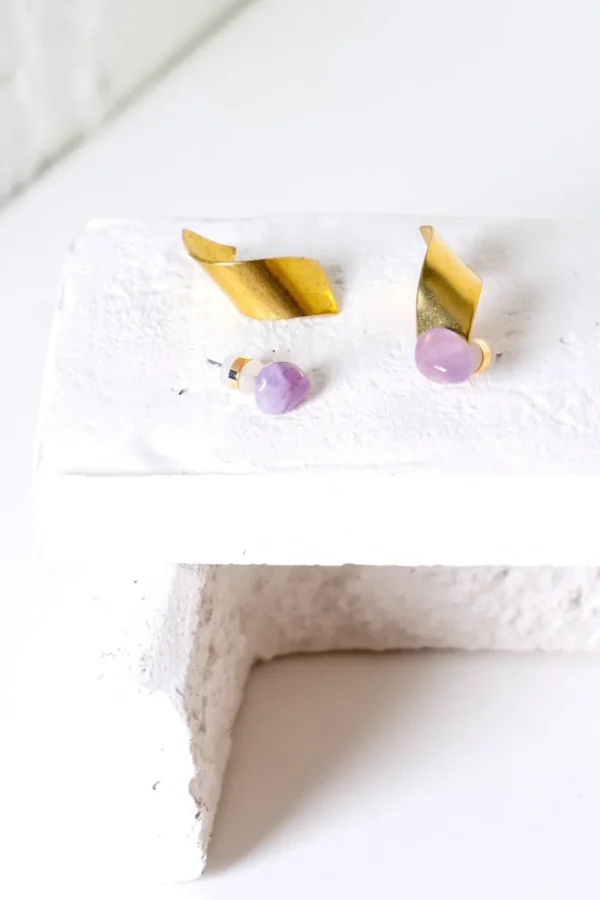 Larchmont Layered Studs