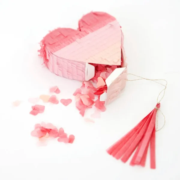 Ombre Heart Piñata Favors (x 3)