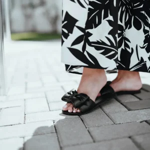 RAFIE Bow Sandal - Black