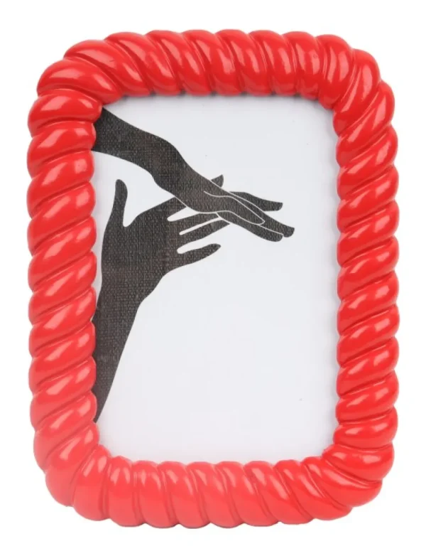 Red Twist-Layered 4x6 Photo Frame