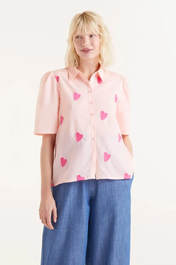 Short Sleeve Heart Print Shirt