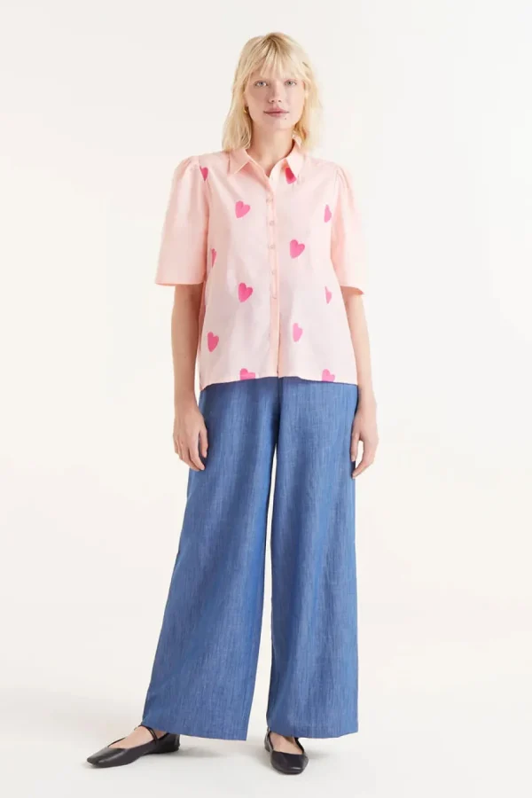 Short Sleeve Heart Print Shirt