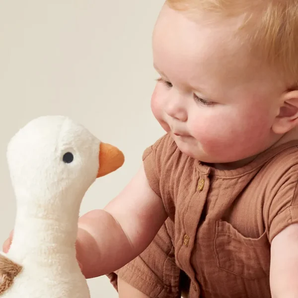 Sweetie Snuggles™ Plush - Gracie the Goose