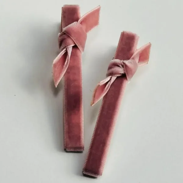 Velvet Bar Clips - Several Colors