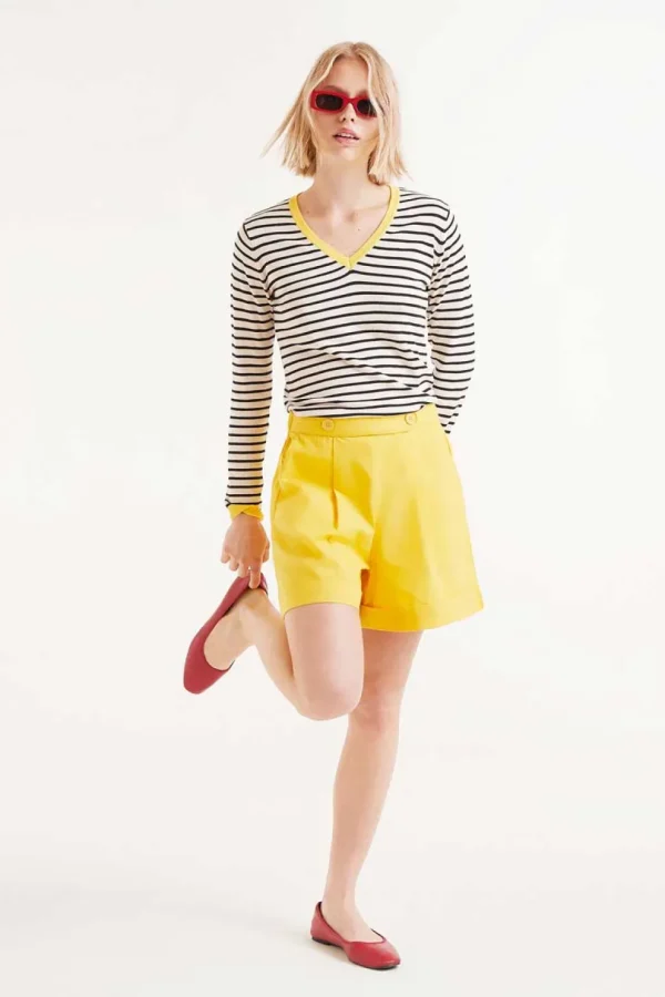 V-Neck Striped Sweater - Black/White